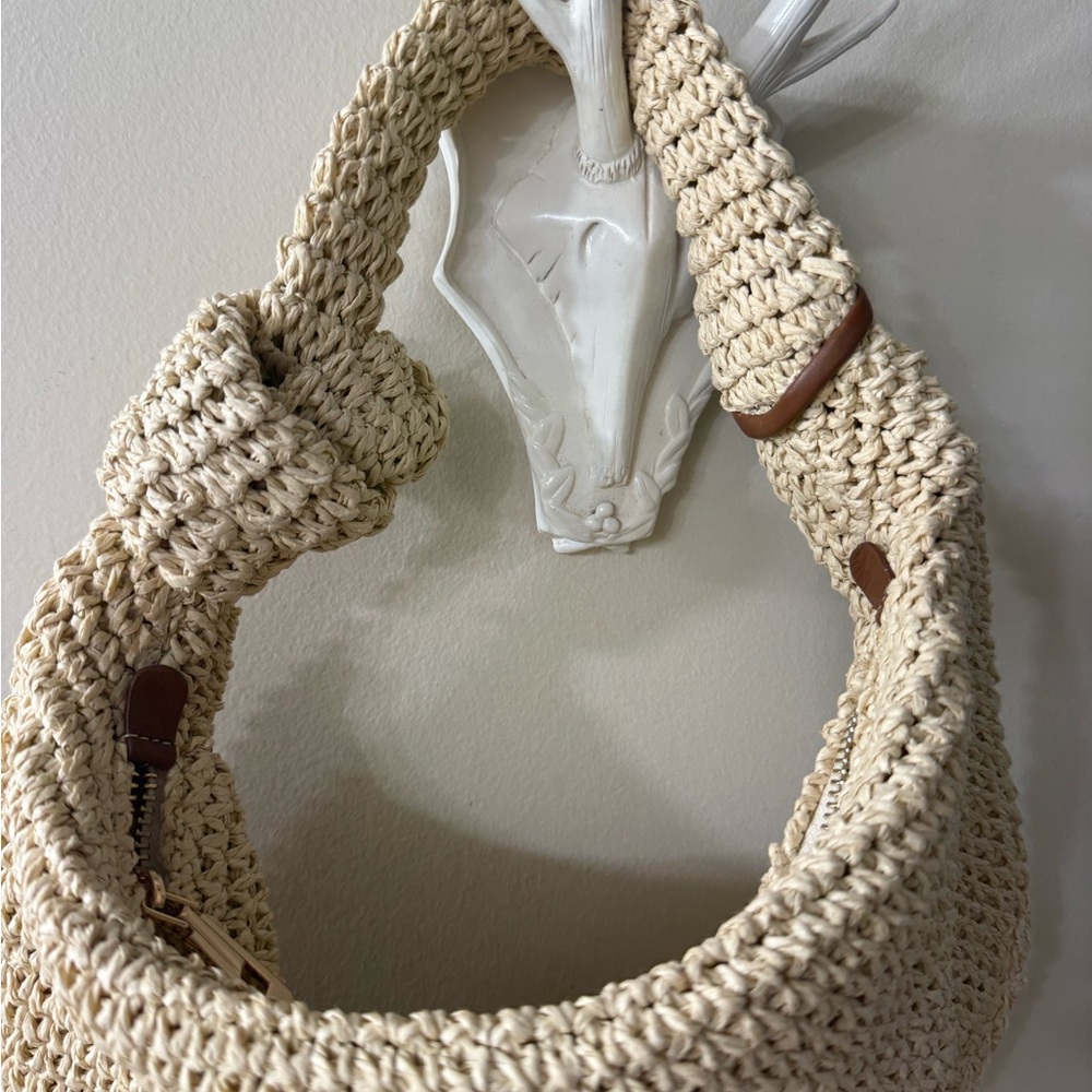 BTB Los Angeles Straw Raffia Lucia Knotted Hobo Bag - Picture 2 of 10